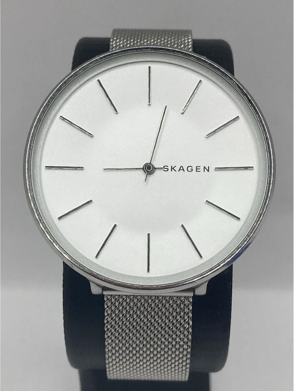 Skagen Karolina SKW2687 Women's Silver Mesh Quartz Analog Watch Minimalist 38mm